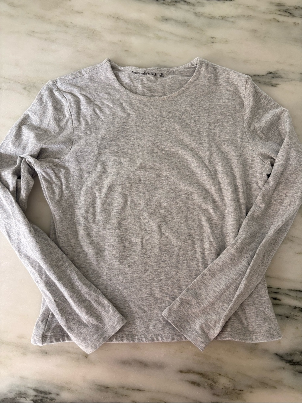 Abercrombie gray tee